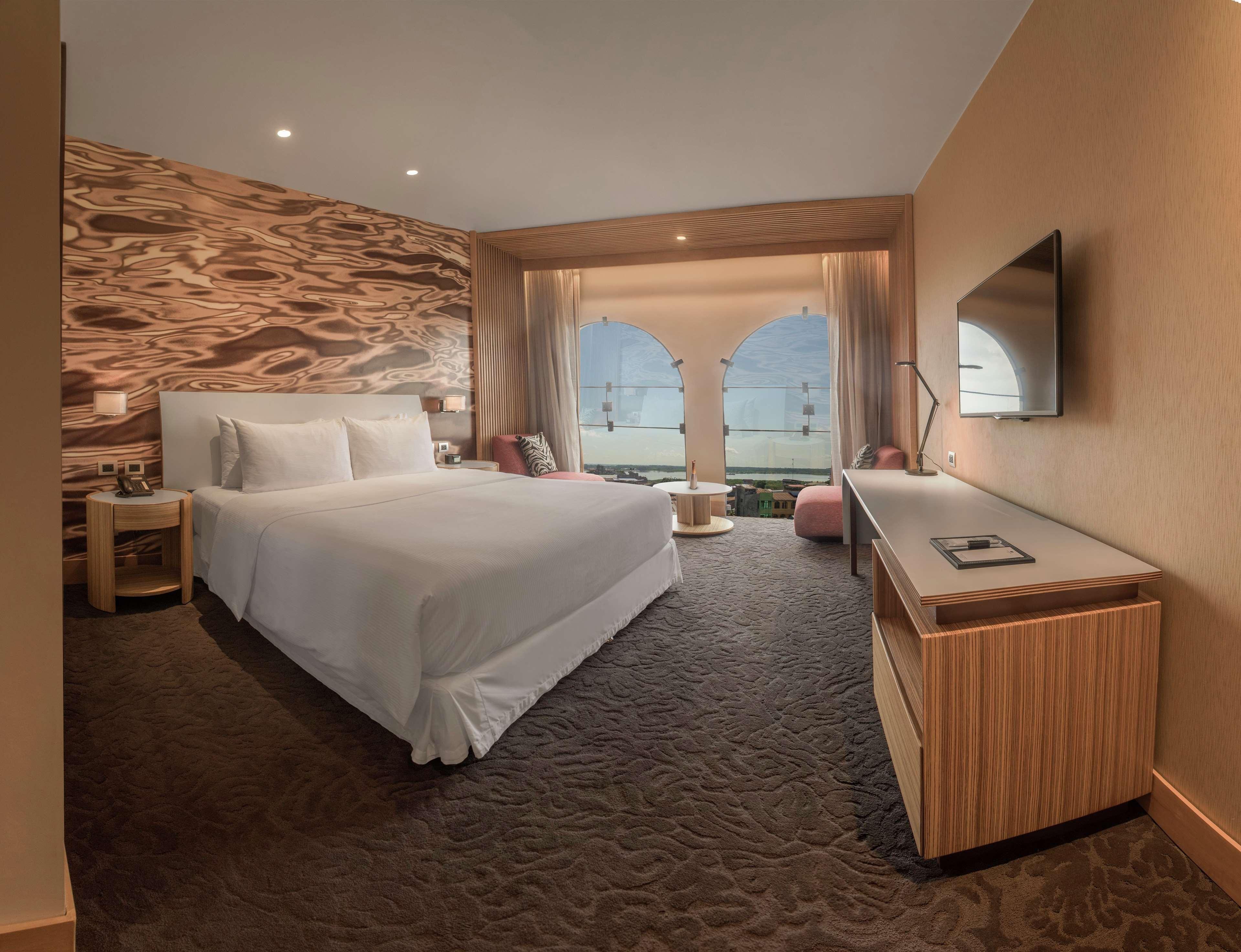 Doubletree By Hilton Iquitos Hotell Eksteriør bilde