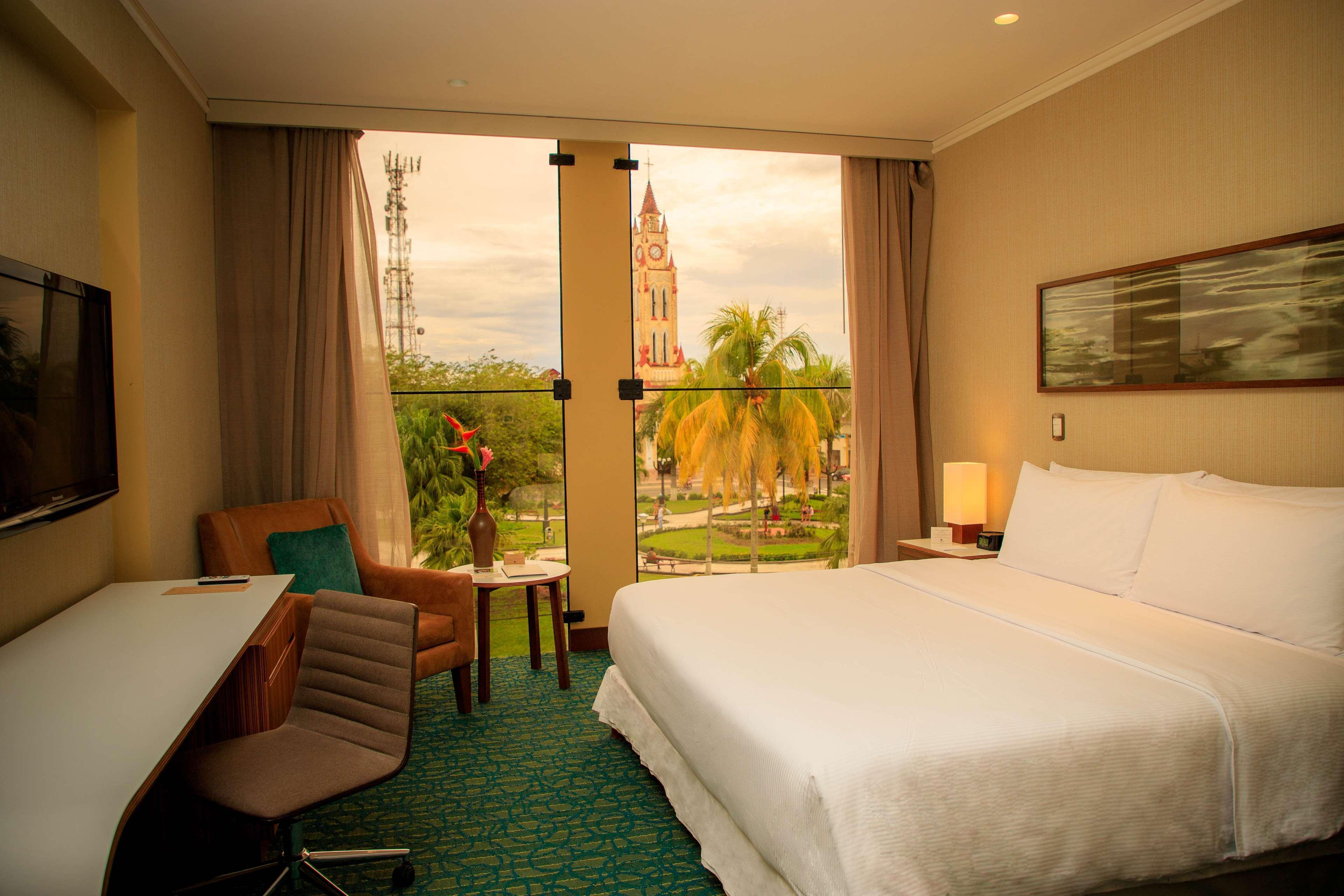 Doubletree By Hilton Iquitos Hotell Eksteriør bilde