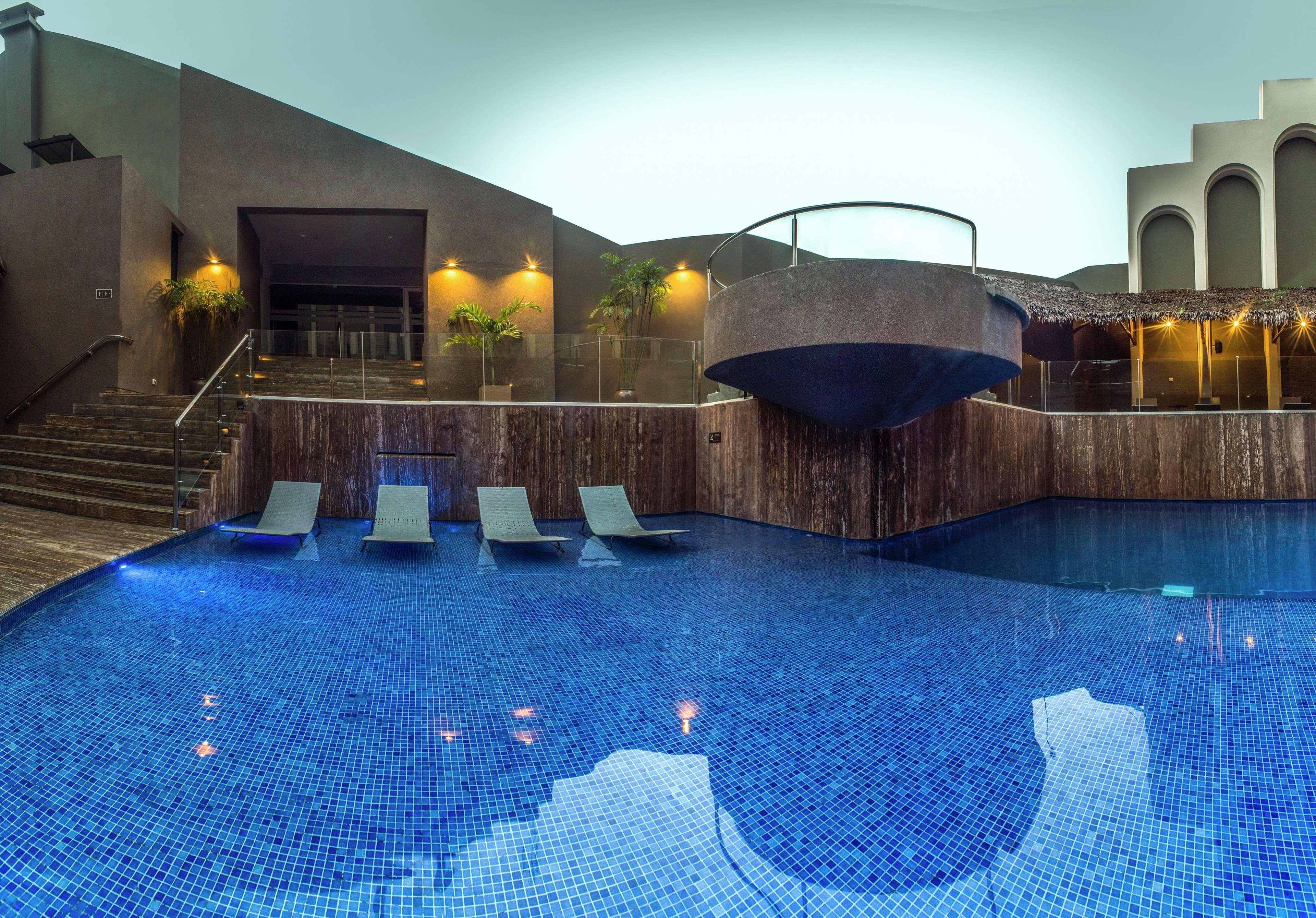 Doubletree By Hilton Iquitos Hotell Eksteriør bilde