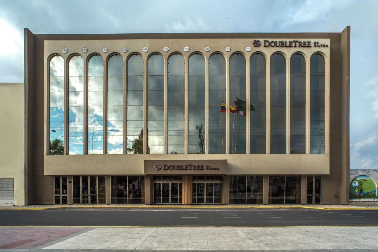 Doubletree By Hilton Iquitos Hotell Eksteriør bilde