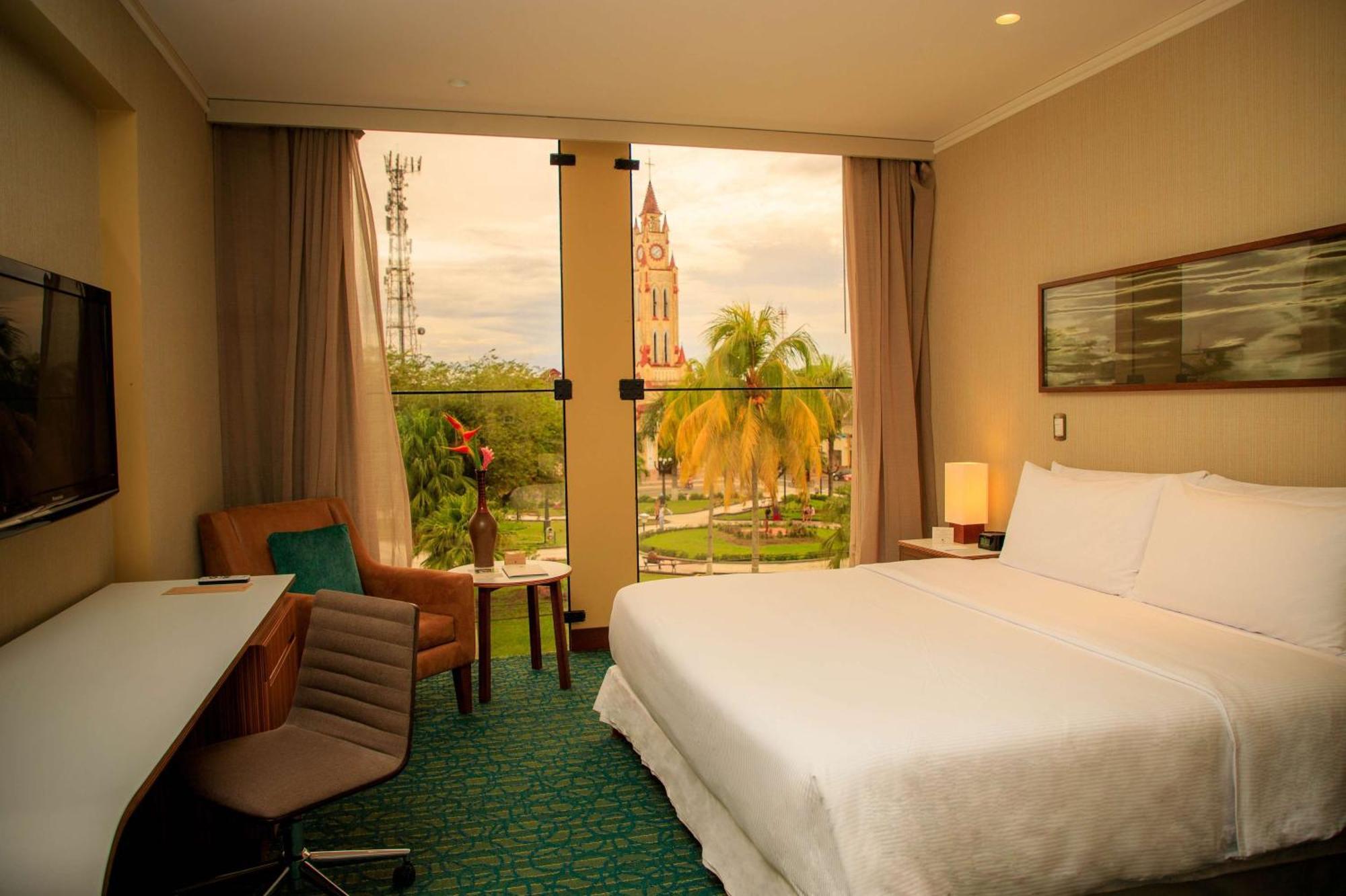 Doubletree By Hilton Iquitos Hotell Eksteriør bilde