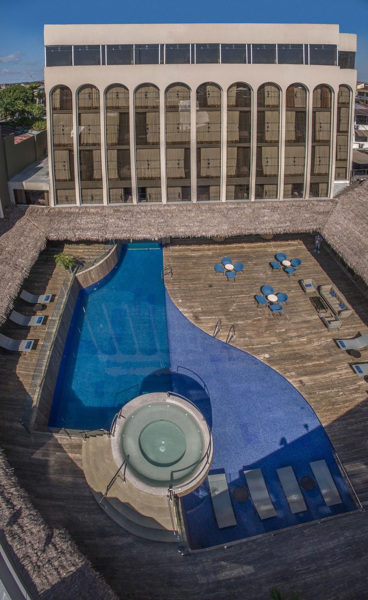 Doubletree By Hilton Iquitos Hotell Eksteriør bilde